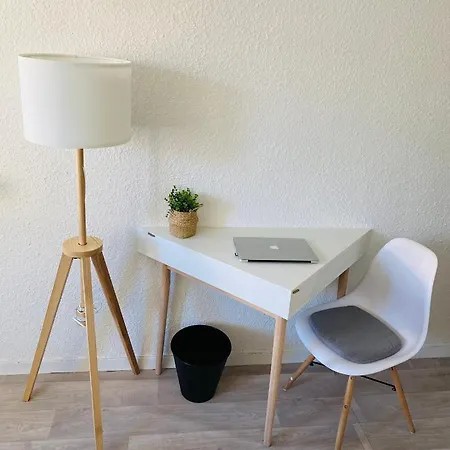 Apartment Superbe Bien Equipe Centre